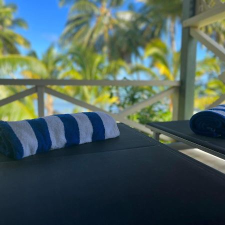 Paparei Beachfront Bungalows, Aitutaki آروتانغا المظهر الخارجي الصورة